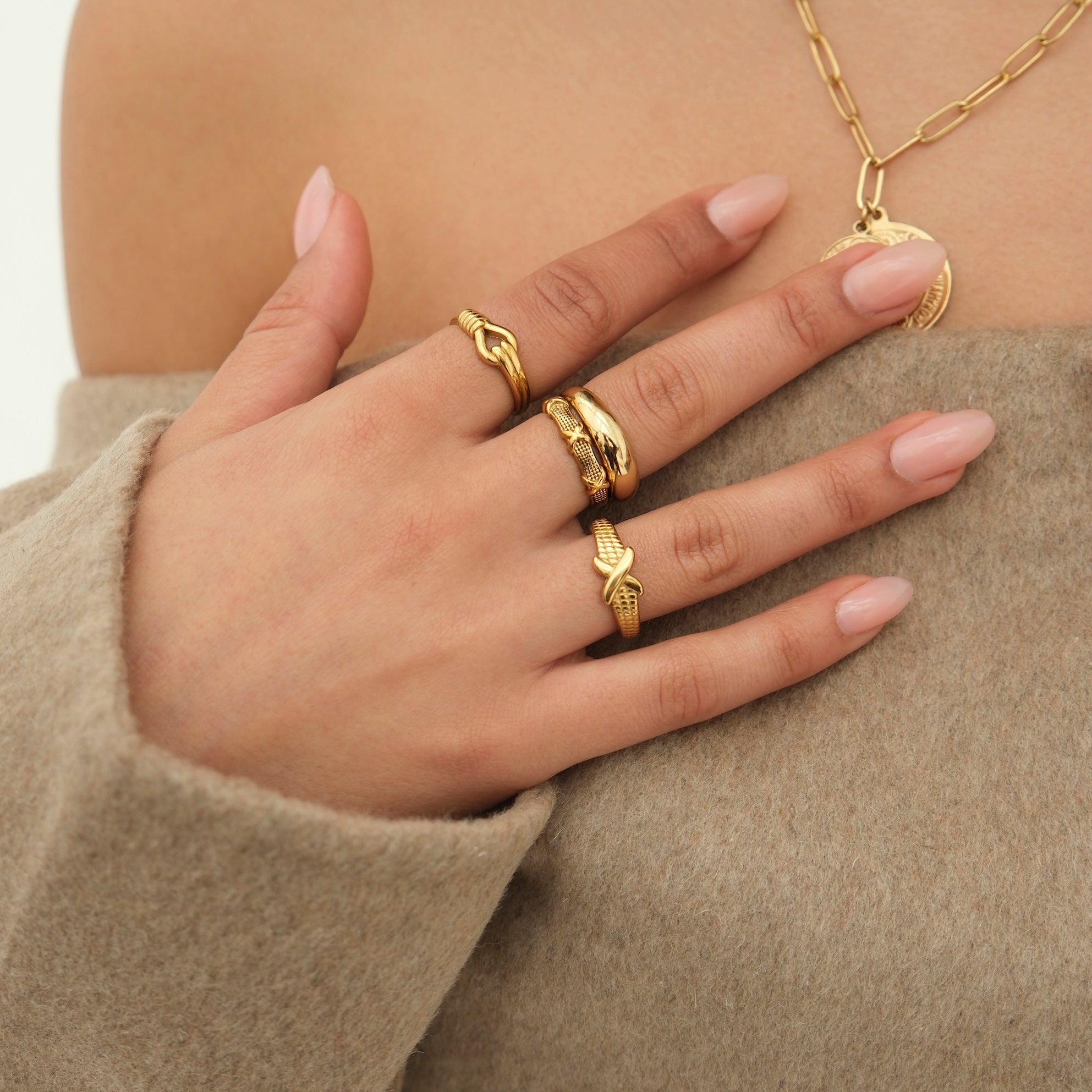 Xira Ring