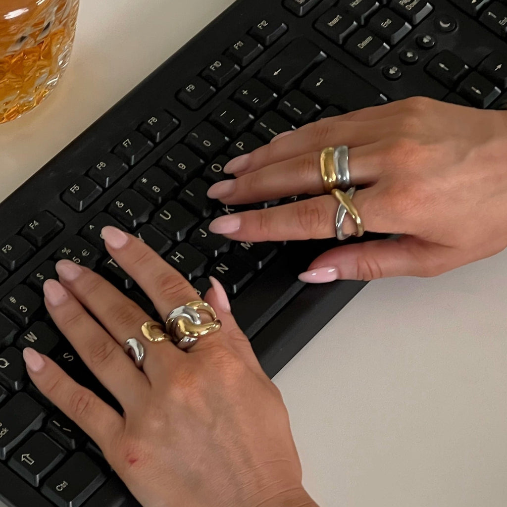 Bicolor Rings Set