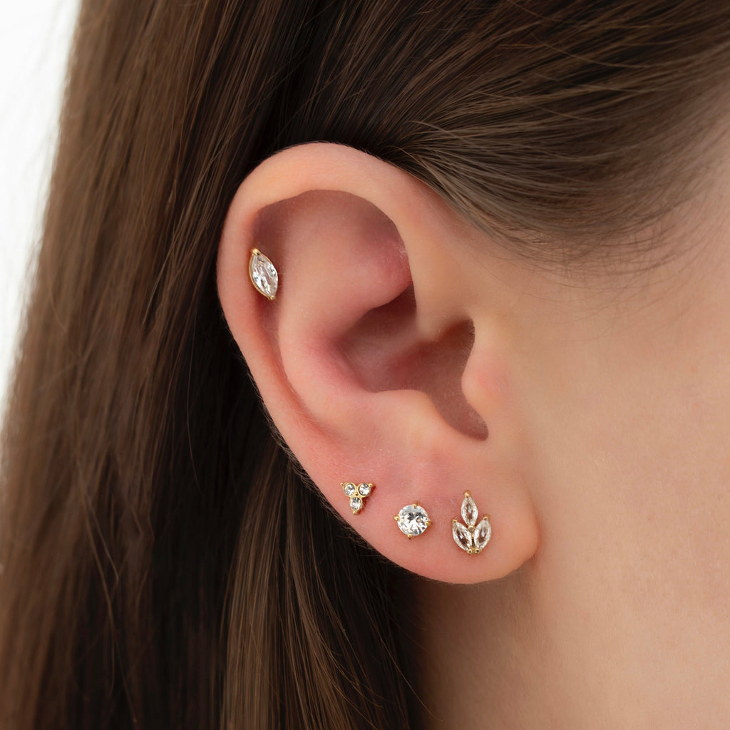 Sleek Flatback Stud